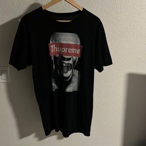 Mens black graphic tee. Size large. Lightly worn.